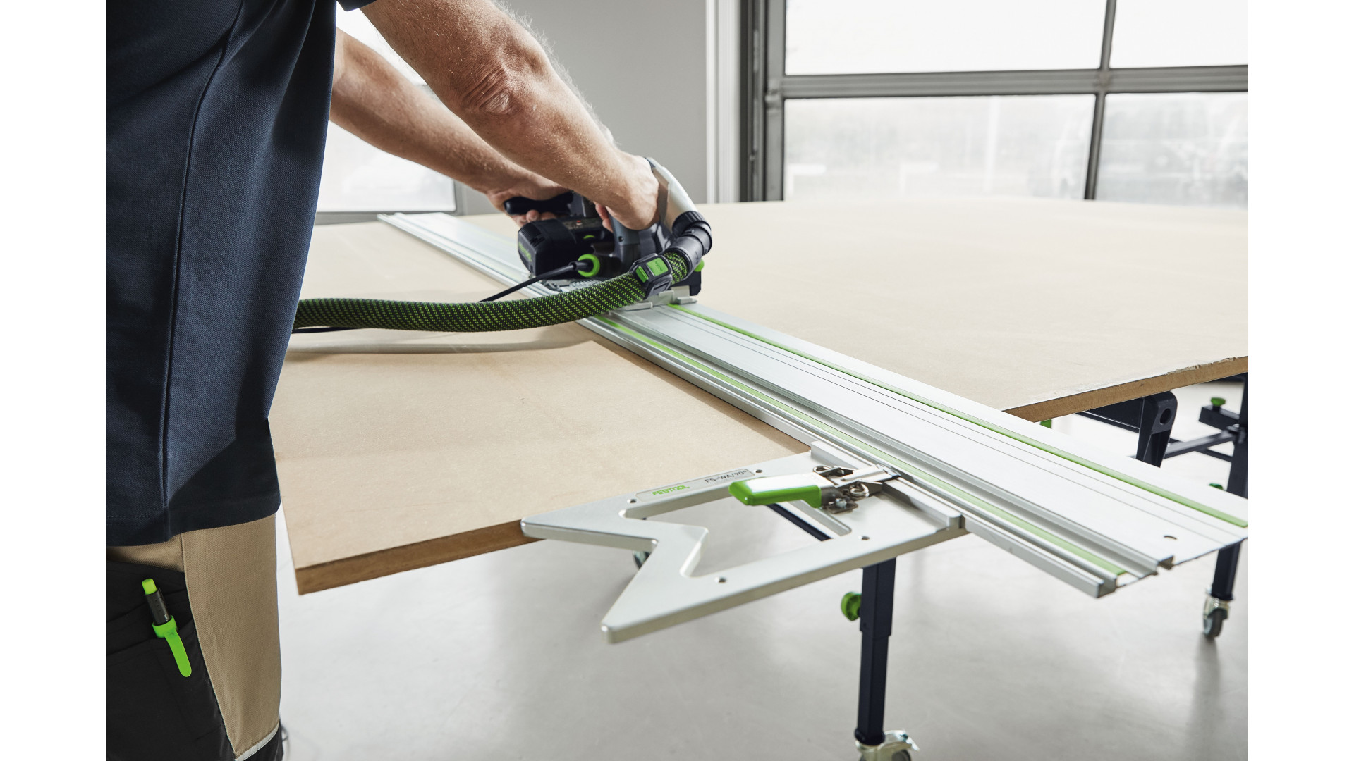 Направляющая перпендикулярного. Festool FS-WA/90. Стол-верстак раскроечный Festool STM 1800. Festool угловой упор FS-WA/90°. Упор Фестул 90.